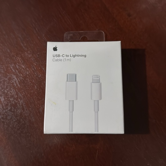USB- C to Lightning Cable 1m New Apple charger wire cable new Apple product - Picture 2 of 6